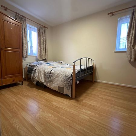 Nice Double Room In Heart Of Λονδίνο Εξωτερικό φωτογραφία