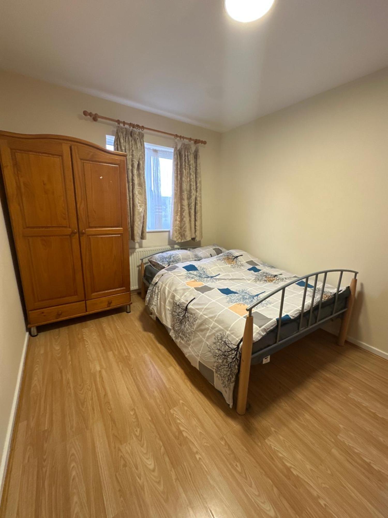 Nice Double Room In Heart Of Λονδίνο Εξωτερικό φωτογραφία