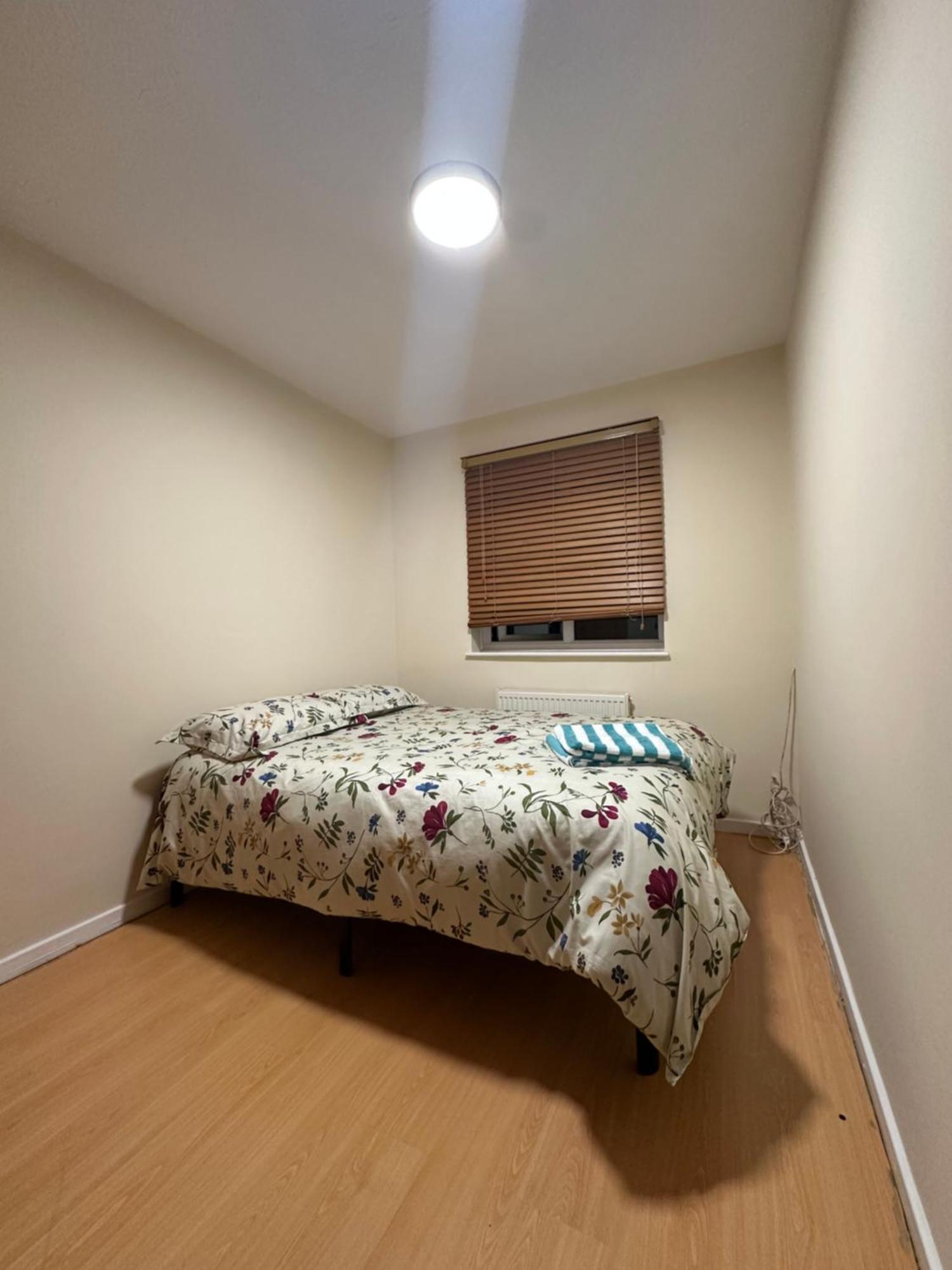 Nice Double Room In Heart Of Λονδίνο Εξωτερικό φωτογραφία